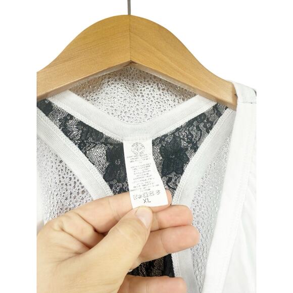 Affliction Rhinestone Sparkle Lace Front Black White Lace Graphic Tank Top XL - Picture 3 of 6